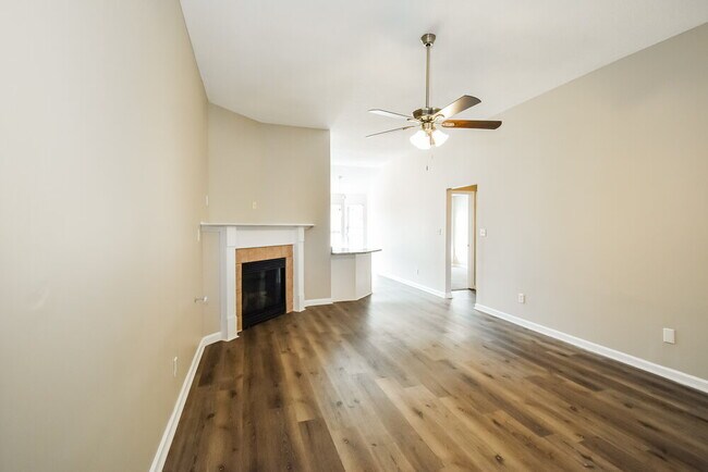 Building Photo - 9043 William Paul Dr