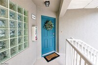 Building Photo - 12181 Summergate Cir