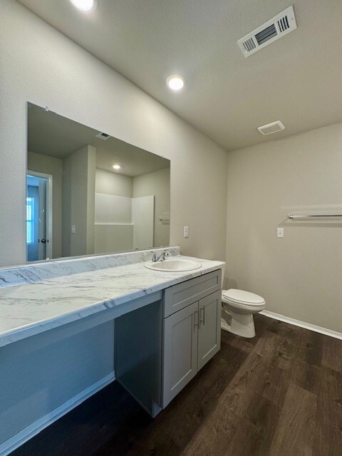 Building Photo - 6816 SW Devotion Ave