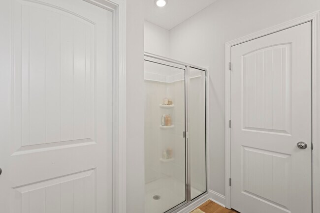 Building Photo - 568 Abode Ave