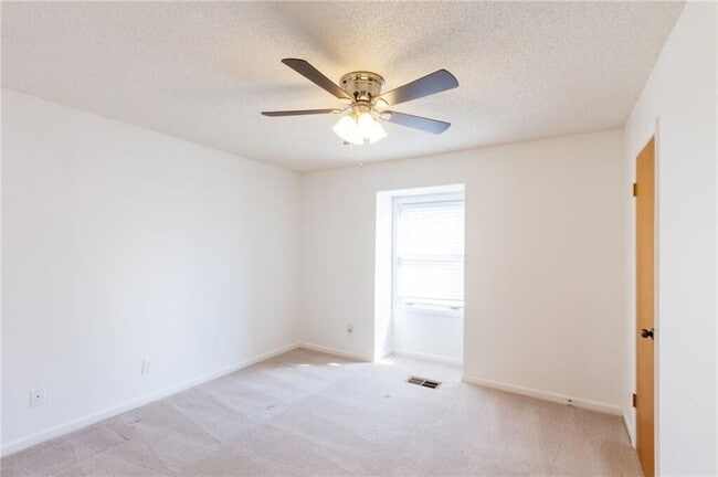 Building Photo - 3730 Old Flowery Branch Rd