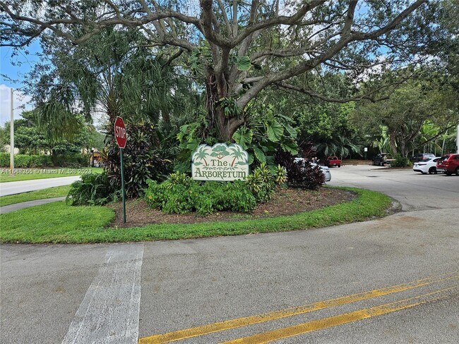 Building Photo - 97 Deer Creek Rd