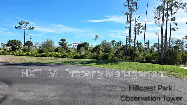 Building Photo - 16570 Ridgeview Cir