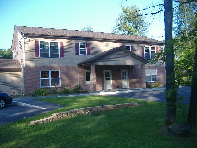 Building Photo - Forest Lane Apartments