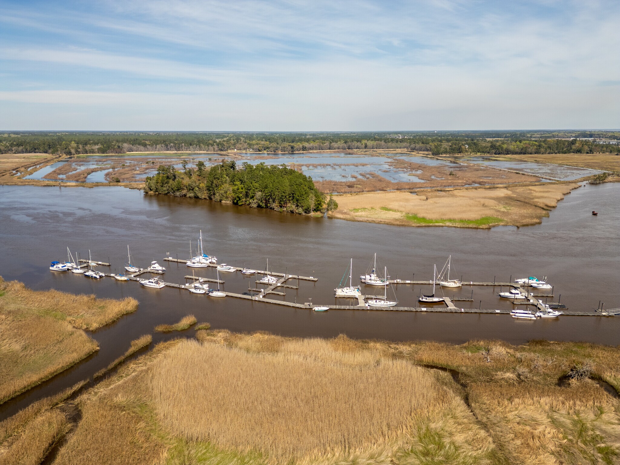 Building Photo - 60 Madison Dr