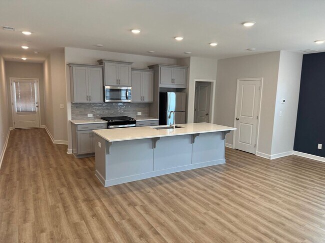 Building Photo - 3614 Silvery Wy