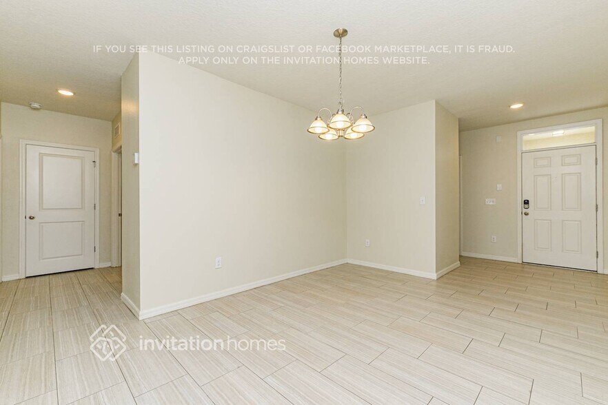 Building Photo - 8004 Pelican Reed Cir