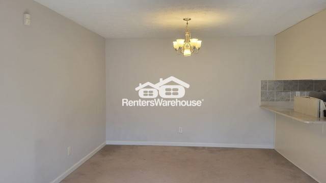 Building Photo - 7560 Taylor Rd