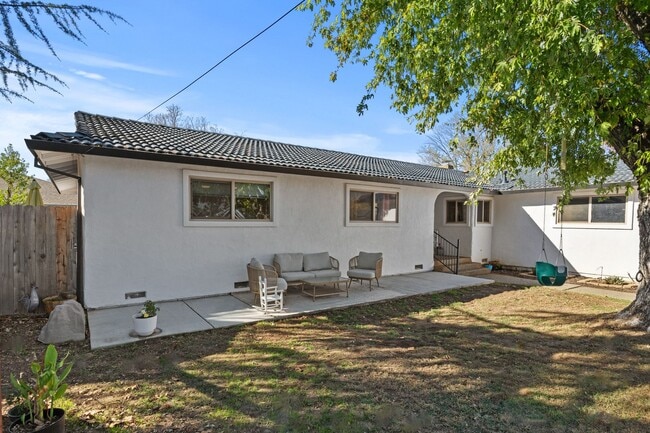 Building Photo - Updated North Chico 3BD/2BA with Solar & Covered Patio
