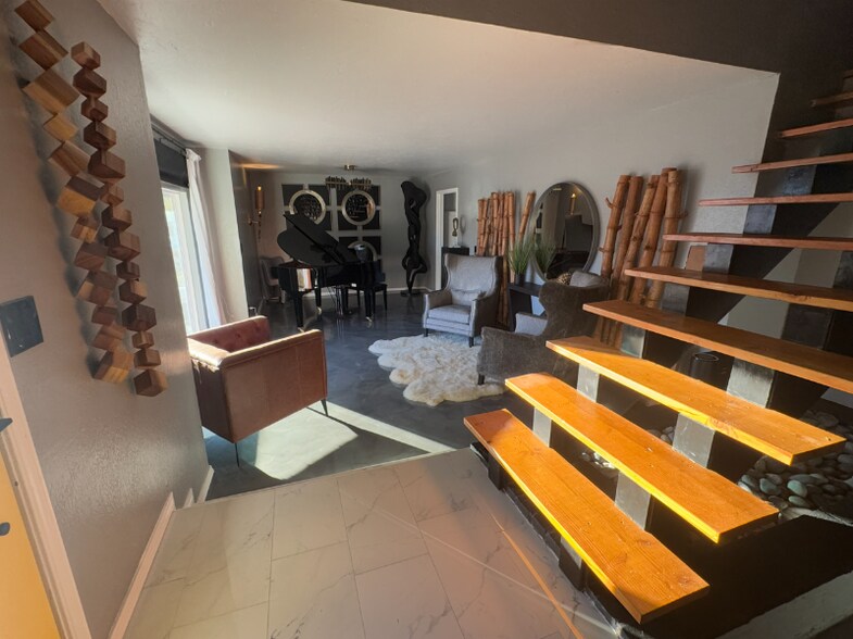 Building Photo - 6501 Westrock Dr