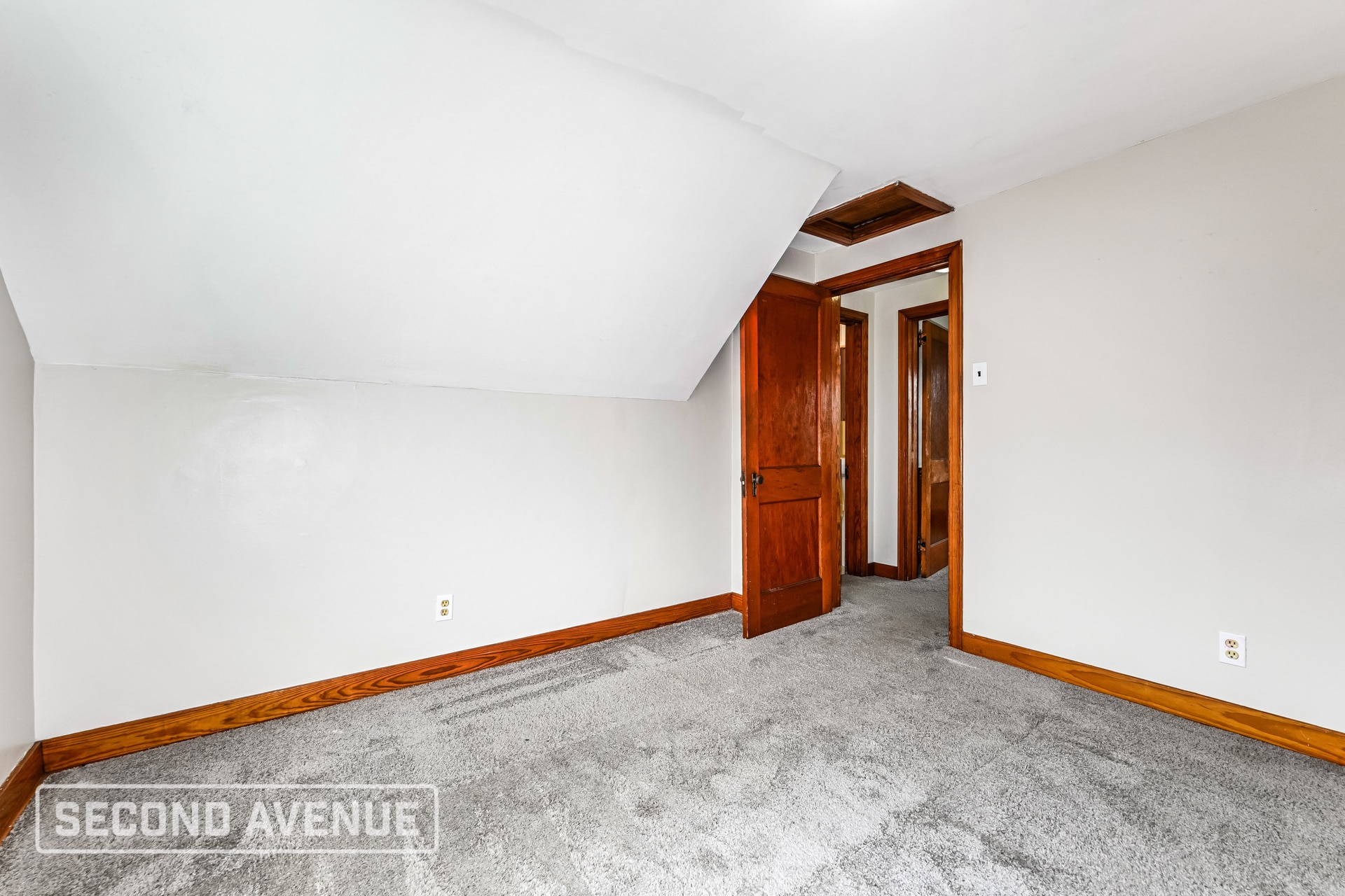 Building Photo - 1514 James St