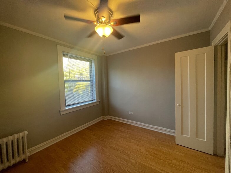 Building Photo - 831 W Bradley Pl