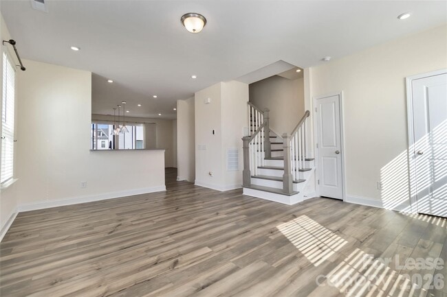 Building Photo - 4202 Alexander Vw Dr