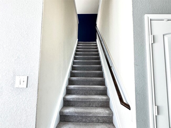 Building Photo - 15218 Loys Coves Ct