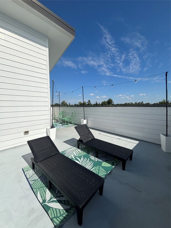 Building Photo - 3824 Fulton St