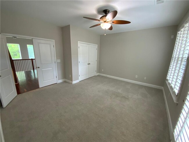 Building Photo - 5997 Brookside Oak Cir