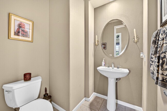 Building Photo - 74068 Jeri Ln