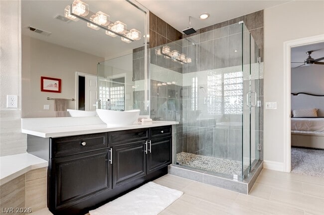Building Photo - 5 Chateau Whistler Ct