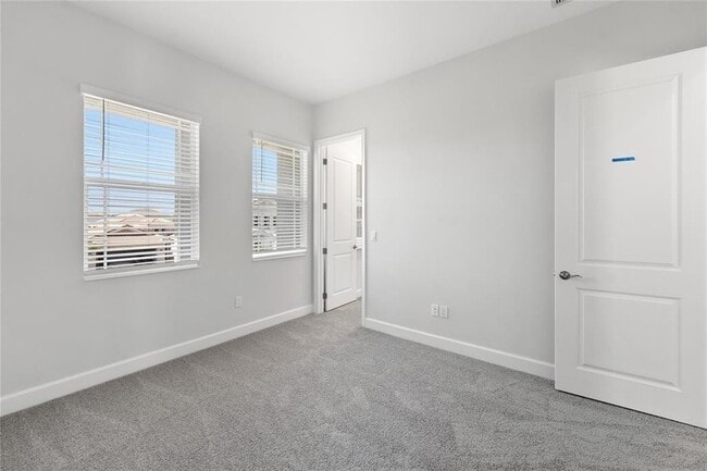 Building Photo - 15000 RedCove Pl