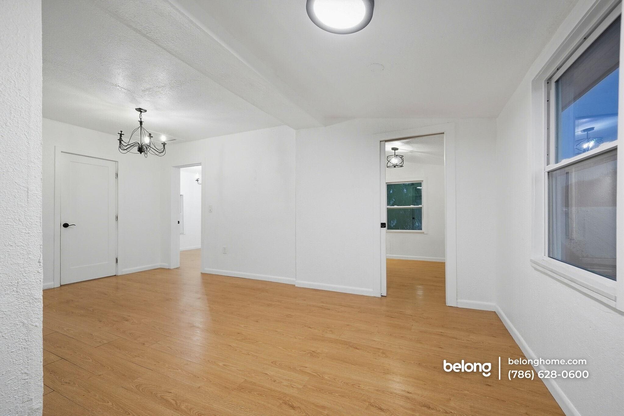 Building Photo - 1226 Easter Ave