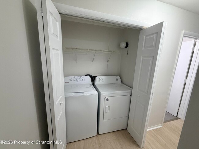 Building Photo - 1005-1015 Lincoln St