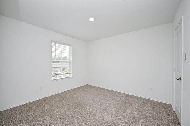 Building Photo - 5411 Auburn Gardens Ct