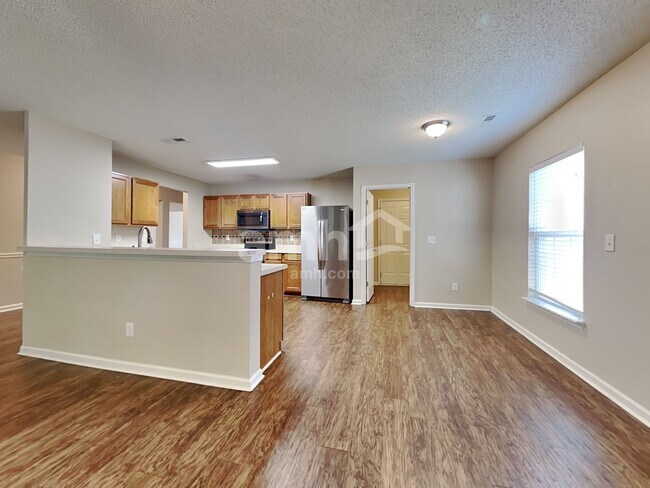 Building Photo - 5146 Torrey Ln