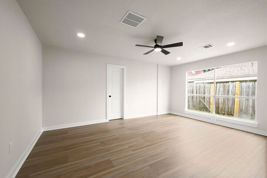 Building Photo - 11534 Willwood Dr