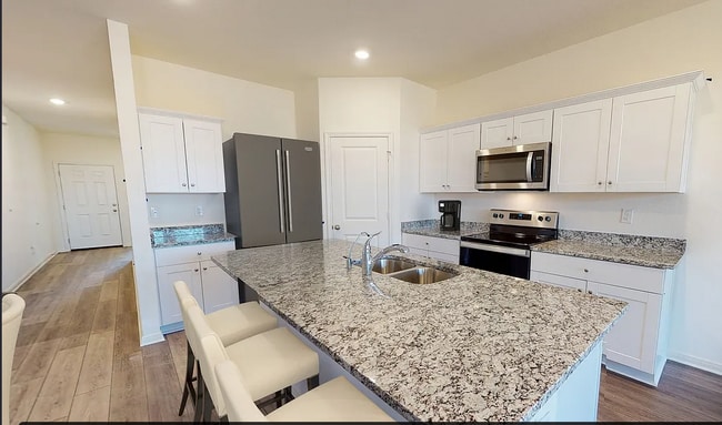 Building Photo - 8319 Falcon Meadow Dr