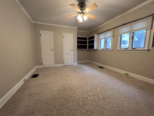 Building Photo - 3329 Collins Ferry Rd