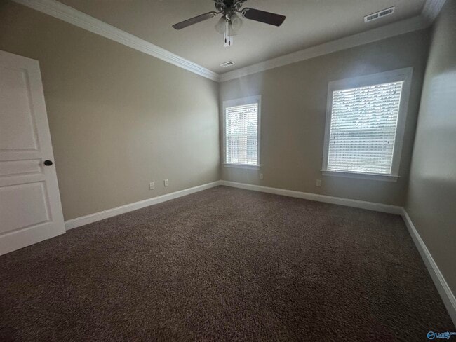 Building Photo - 101 Somerset Park Dr