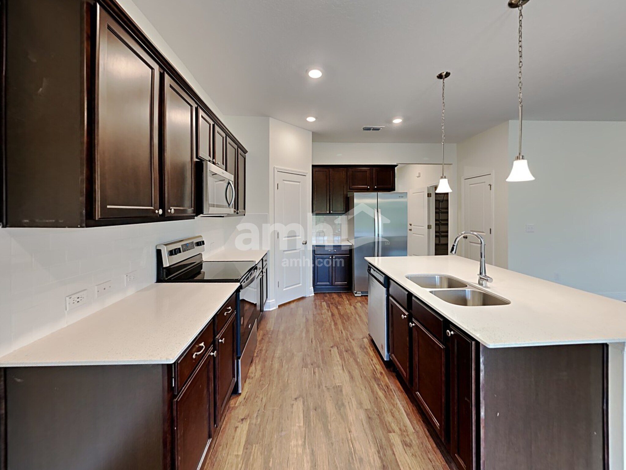 Building Photo - 20585 Calla Lily Dr