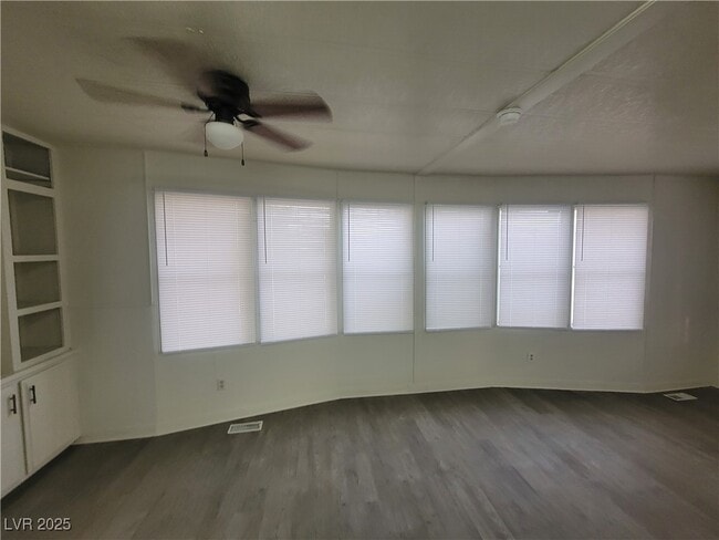 Building Photo - 367 MacFarland Ave