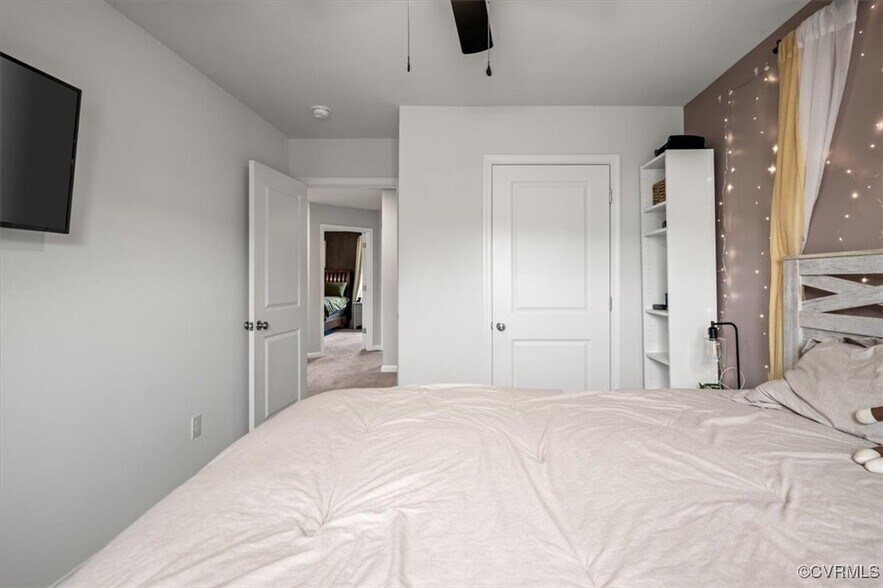 Building Photo - 7809 Faisan Ln