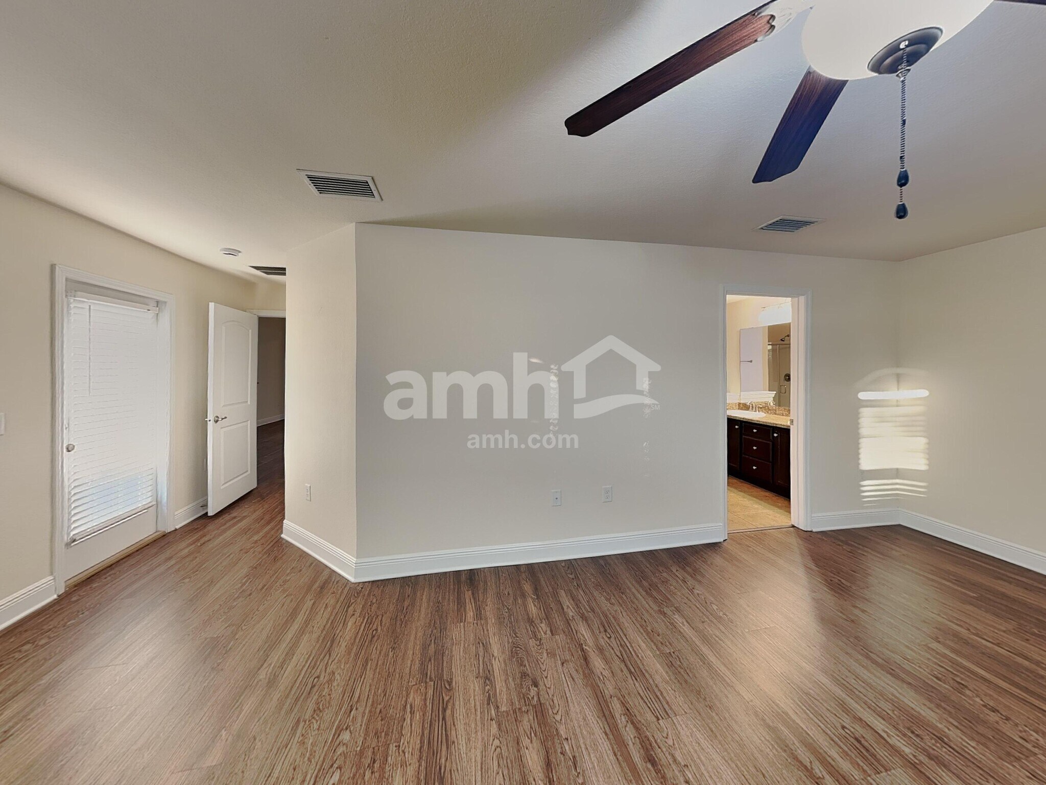 Building Photo - 10710 Standing Stone Dr