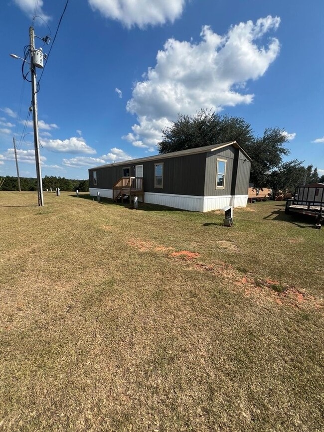 Building Photo - 142 CO Rd