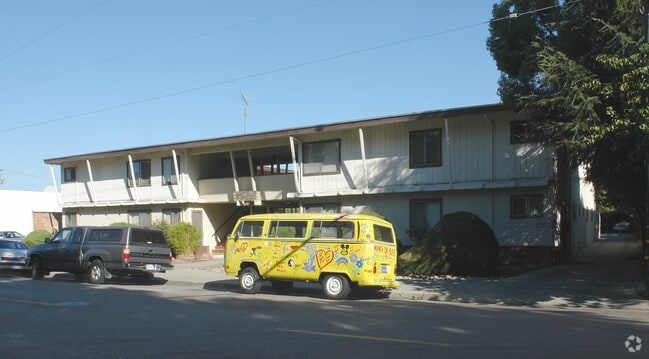 Building Photo - The Kerr Nell