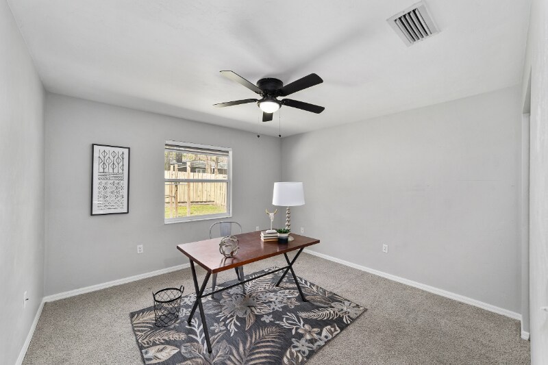 Building Photo - 1014 NW 90th Dr