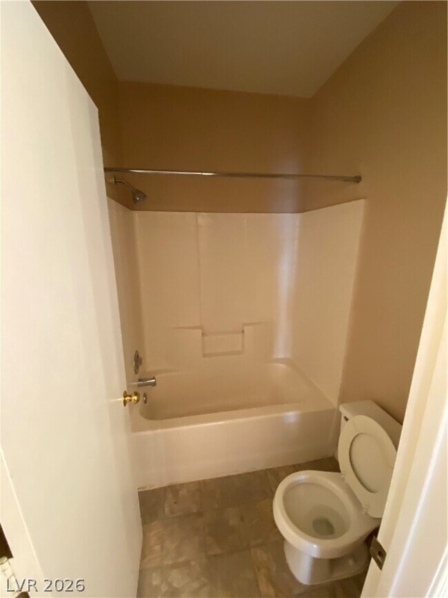 Building Photo - 6804 Indian Chief Dr