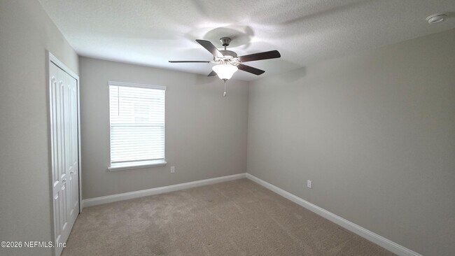 Building Photo - 721 Narvarez Ave