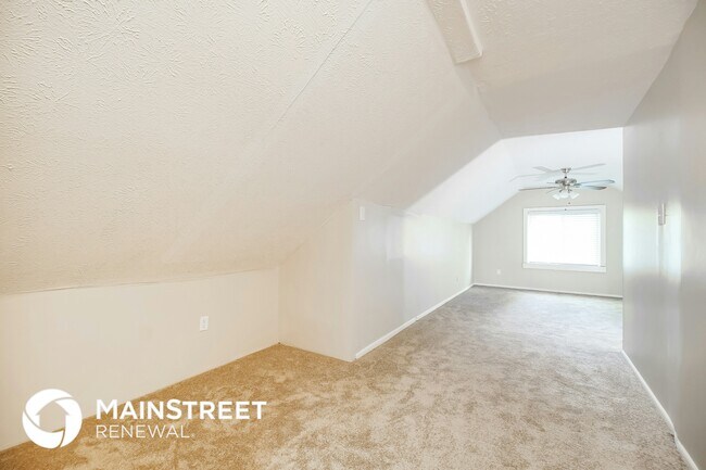 Building Photo - 890 Bucknell Rd