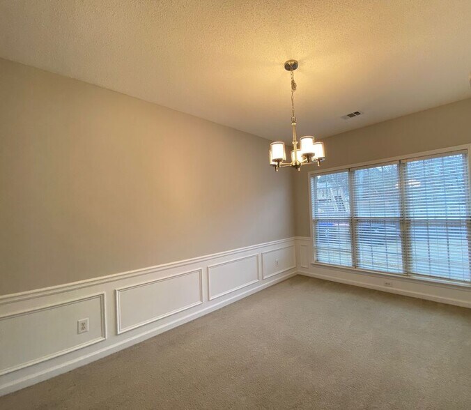 Building Photo - 420 Welbury Ct