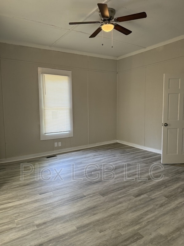 Building Photo - 407 Colquitt St