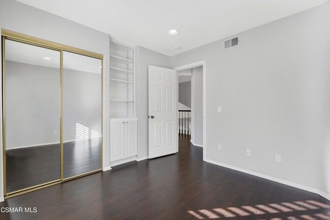 Building Photo - 487 Bernini Ct