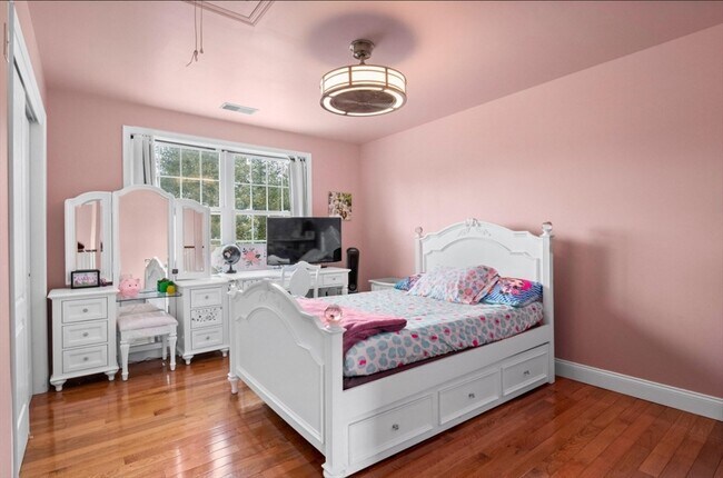 Building Photo - 77 Hound Pack Cir