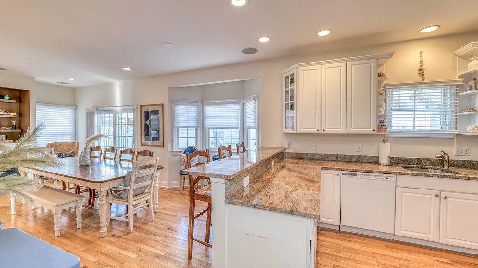 Building Photo - 119 N Belmont Ave