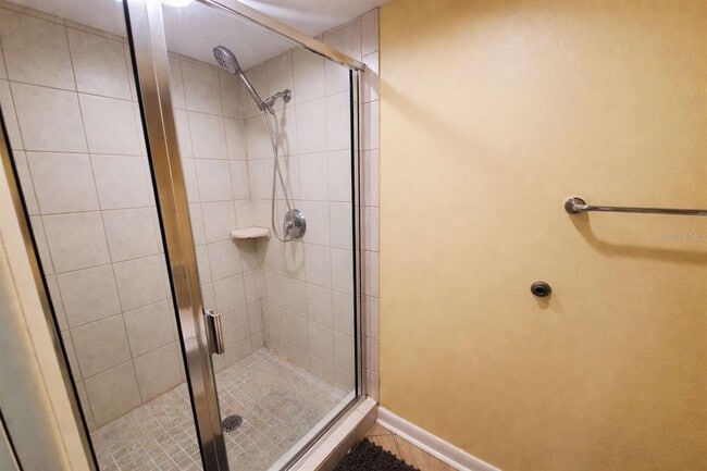 Building Photo - 2617 Cove Cay Dr