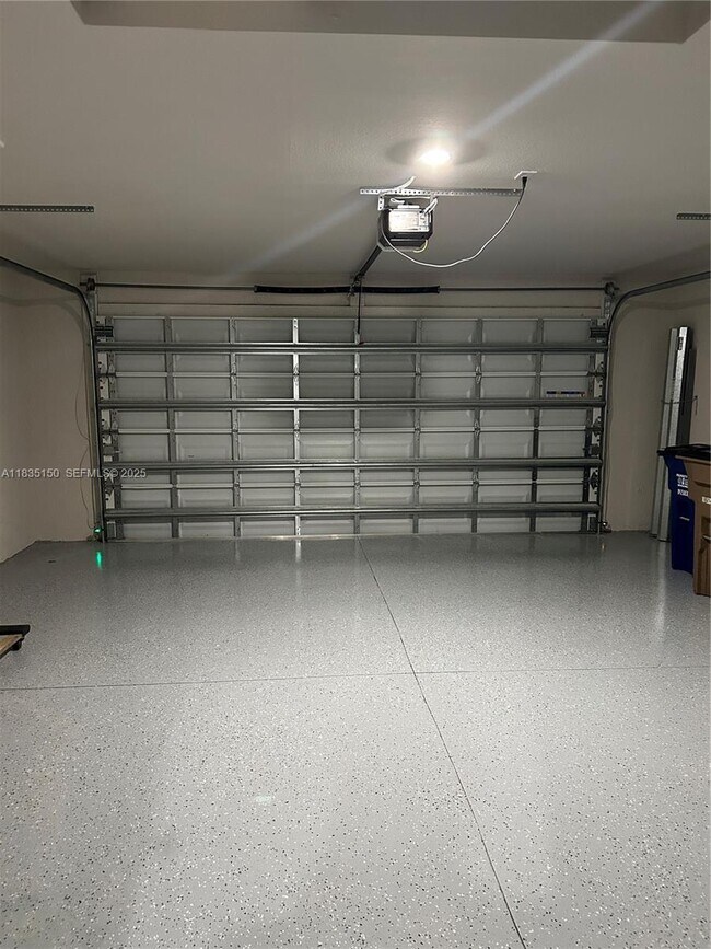 Building Photo - 3415 20th St W