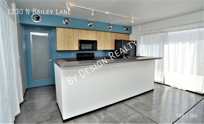 Building Photo - 1230 N Bailey Ln