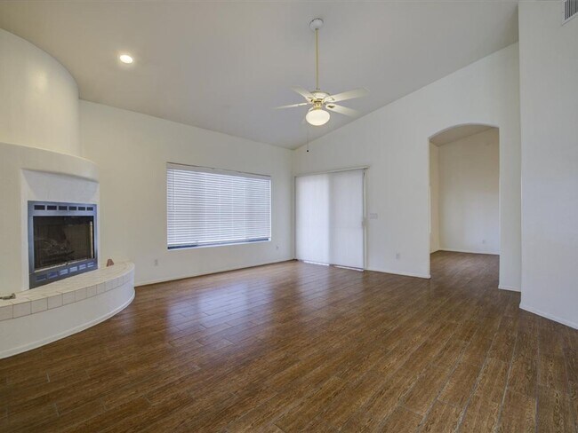 Building Photo - Spacious 4-Bedroom Home with Open Layout & Large Backyard